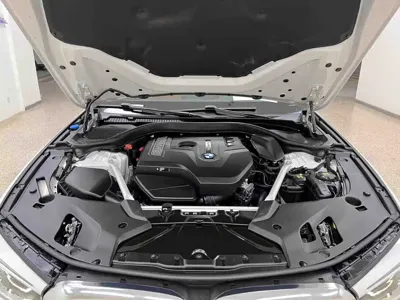 BMW 5 Series 2020, 103000 км, за 25279.09 USD - фото 23