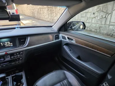 Hyundai Genesis 2015, 207000 км, за 5054.48 USD - фото 12