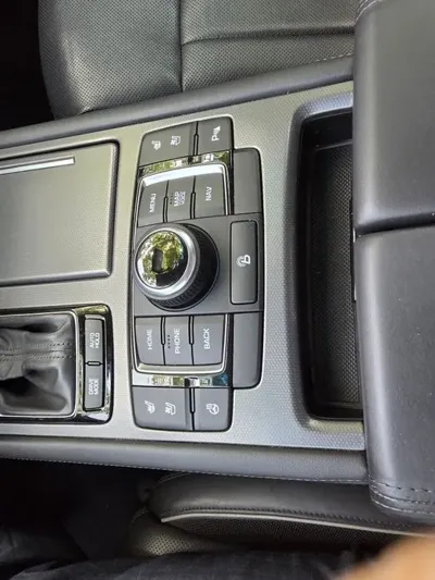 Hyundai Genesis 2015, 207000 км, за 5054.48 USD - фото 13