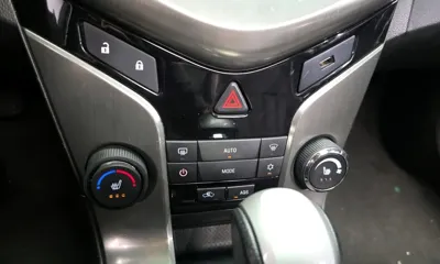 ChevroletGMDaewoo Cruze 2014, 72908 км, за 1509.78 USD - фото 19