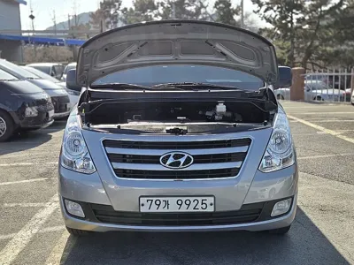 Hyundai Starex 2017, 66133 км, за 8857.75 USD - фото 11