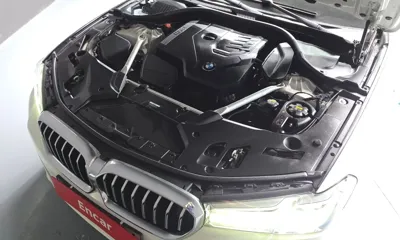 BMW 5-Series 2022, 82914 км, за 28817.12 USD - фото 6