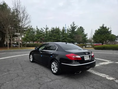 Hyundai Genesis 2012, 115868 км, за 3708.04 USD