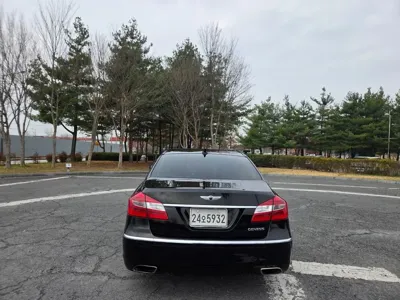 Hyundai Genesis 2012, 115868 км, за 3708.04 USD