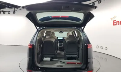 Kia Canival 2023, 52428 км, за 20511.81 USD - фото 27