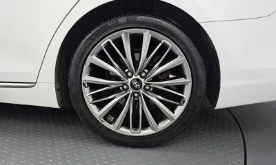 Hyundai Grandeur 2018, 115209 км, за 9295.97 USD - фото 21