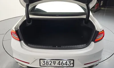 Hyundai Grandeur 2018, 115209 км, за 9295.97 USD - фото 30
