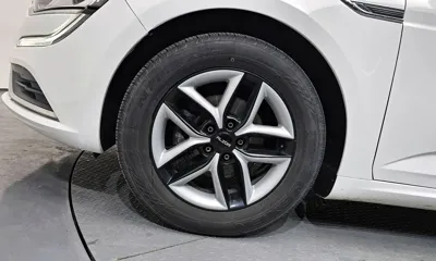 Renault-KoreaSamsung SM6 2017, 205910 км, за 2297.49 USD