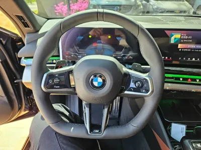 BMW 5-Series 2026, 1500 км, за 31009.79 USD - фото 8