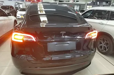 Tesla Model Y 2022, 81000 км, за 24956 USD