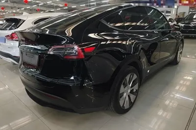 Tesla Model Y 2022, 81000 км, за 24956 USD - фото 6