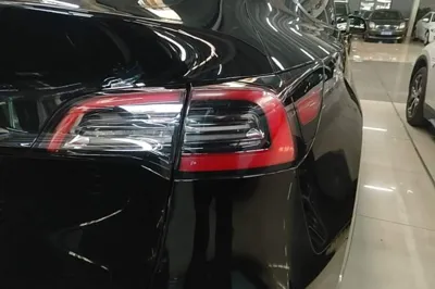 Tesla Model Y 2022, 81000 км, за 24956 USD - фото 9