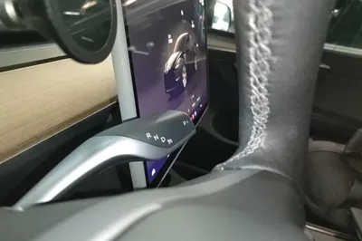 Tesla Model Y 2022, 81000 км, за 24956 USD - фото 21