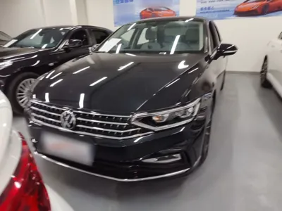 Volkswagen Magotan 2023, 36700 км, за 19410 USD - фото 2