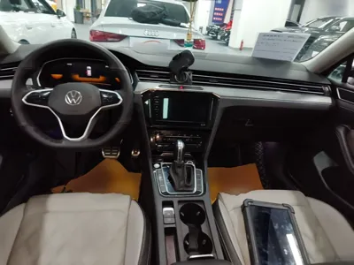 Volkswagen Magotan 2023, 36700 км, за 19410 USD - фото 13