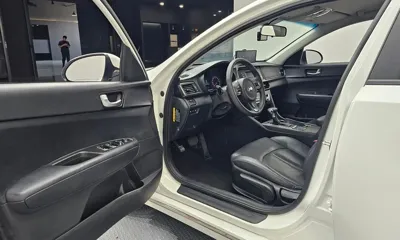 Kia K5 2016, 119094 км, за 4588.42 USD - фото 10