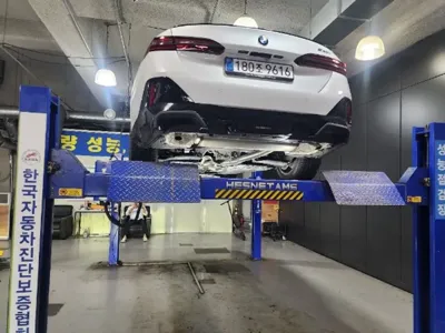 BMW 5-Series 2026, 3959 км, за 43317.58 USD