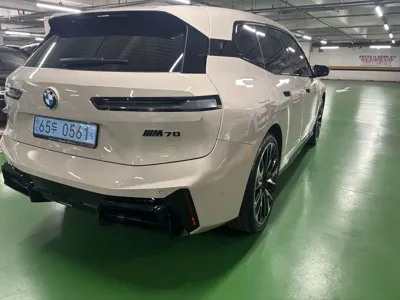 BMW iX 2026, 150 км, за 68595.16 USD - фото 9