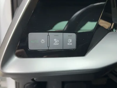 Audi A3 2021, 52000 км, за 17020 USD - фото 21