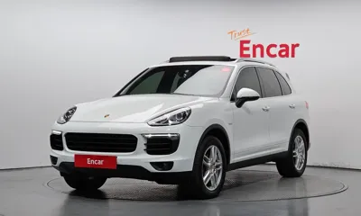 Porsche Cayenne · 2015 год