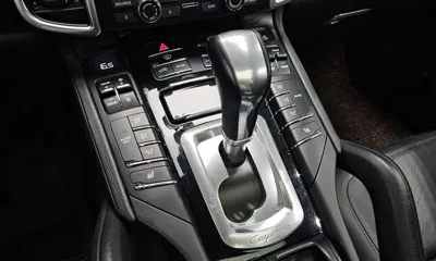 Porsche Cayenne 2015, 160686 км, за 14779.29 USD - фото 9