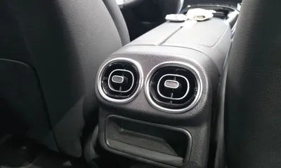 Mercedes-Benz GLC-Class 2025, 13067 км, за 49115.32 USD - фото 31