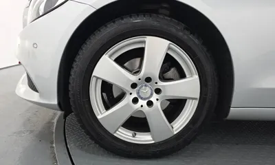 Mercedes-Benz C-Class 2017, 184689 км, за 8533.54 USD