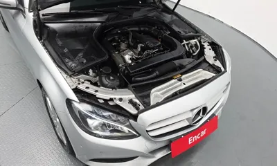 Mercedes-Benz C-Class 2017, 184689 км, за 8533.54 USD - фото 6