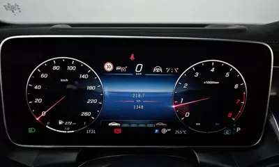 Mercedes-Benz GLC-Class 2024, 1348 км, за 53413.71 USD - фото 8