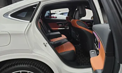 Mercedes-Benz GLC-Class 2024, 1348 км, за 53413.71 USD - фото 11