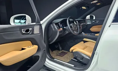 Volvo XC60 2024, 12666 км, за 32836.3 USD - фото 10