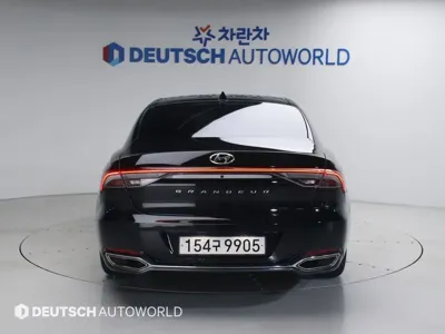 Hyundai Grandeur 2022, 74061 км, за 13355.06 USD