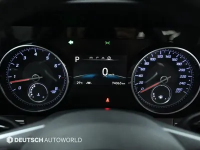 Hyundai Grandeur 2022, 74061 км, за 13335.95 USD - фото 8