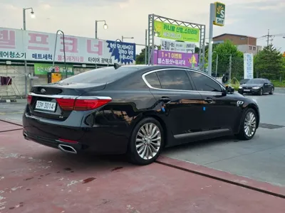 Kia K9 2015, 200000 км, за 4875.51 USD