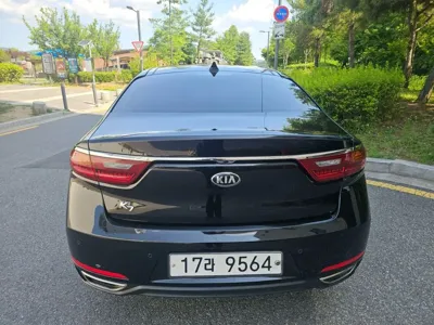 Kia K7 2018, 168970 км, за 7542.34 USD