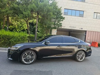 Kia K7 2018, 168970 км, за 7542.34 USD