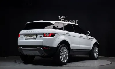Land Rover Range Rover Evoque 2016, 50775 км, за 10245.91 USD