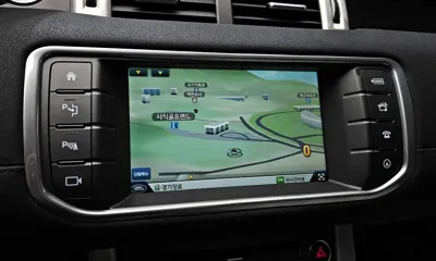 Land Rover Range Rover Evoque 2016, 50775 км, за 10097.73 USD - фото 14
