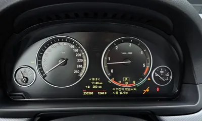 BMW 5-Series 2011, 230390 км, за 5755.07 USD - фото 8