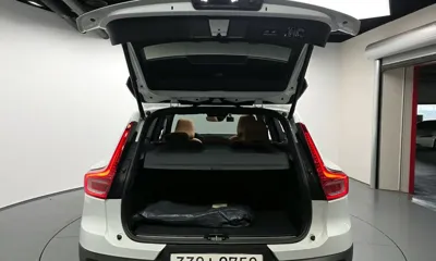 Volvo XC40 2020, 37420 км, за 17451.32 USD - фото 20