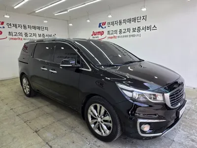 Kia Canival 2018, 83855 км, за 10043.32 USD