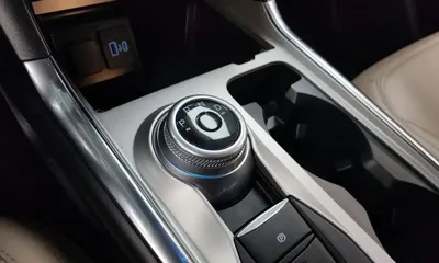 Ford Explorer 2022, 55589 км, за 20145.61 USD - фото 9