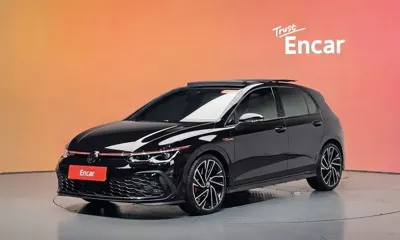 Volkswagen Golf · 2024 год