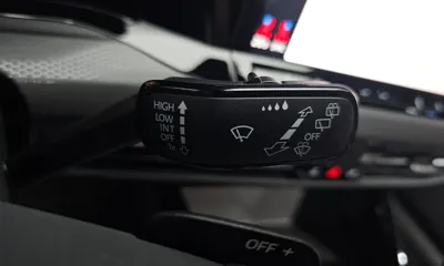 Volkswagen Golf 2024, 9513 км, за 25272.42 USD - фото 34