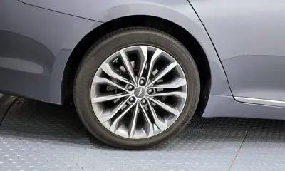 Hyundai Genesis 2016, 161802 км, за 5817.03 USD