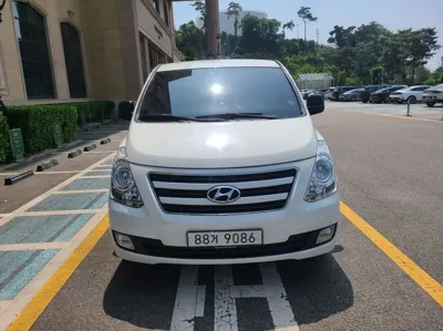 Hyundai Starex 2016, 403309 км, за 2593.77 USD
