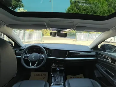 Volkswagen Passat 2024, 20000 км, за 15891.39 USD - фото 6
