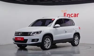 Volkswagen Tiguan · 2015 год
