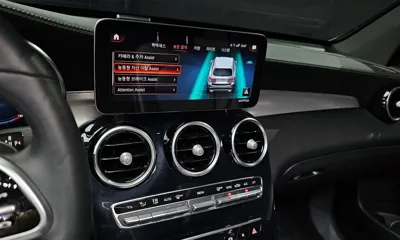 Mercedes-Benz GLC-Class 2020, 81900 км, за 21544.92 USD - фото 14