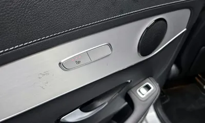 Mercedes-Benz GLC-Class 2020, 81900 км, за 21544.92 USD - фото 17